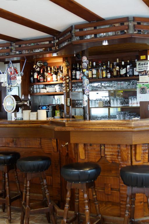 Hoefener Wirtshaus Montjoie Extérieur photo