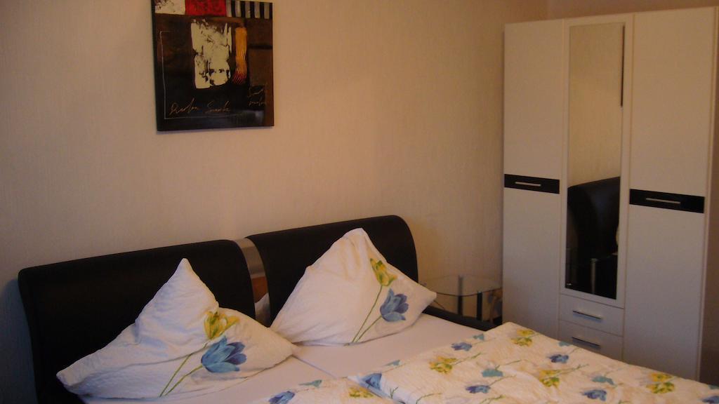 Hoefener Wirtshaus Montjoie Chambre photo